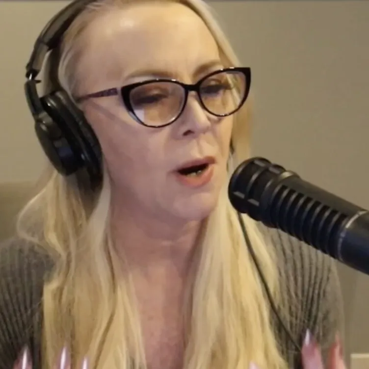 estate sales when why you need one featured