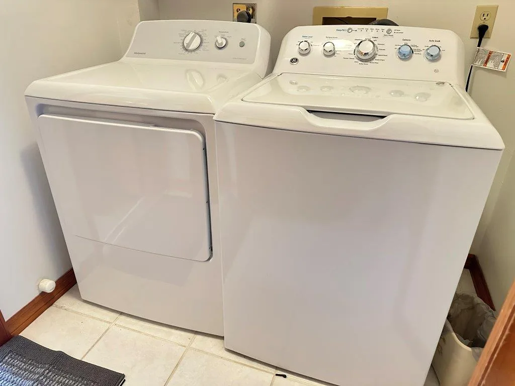 photo dec 08 2025 12 32 04 pm