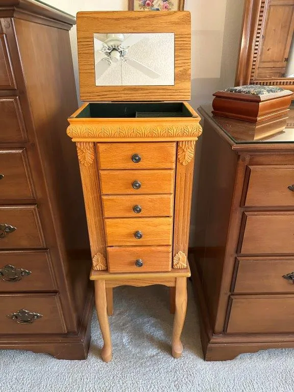 photo dec 08 2025 3 32 18 pm